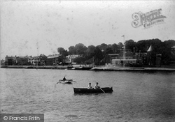 1908, Cowes