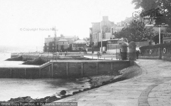 Photo of Cowes, Esplanade 1897