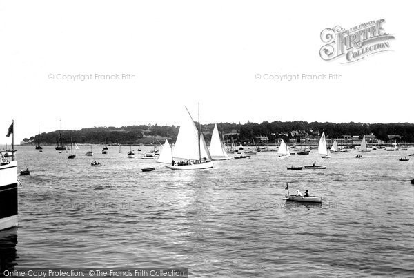 Photo of Cowes, Harbour 1923