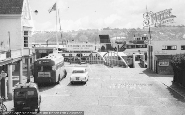 Photo of Cowes, Red Funnel Steamers, Fountain Pier c.1965
