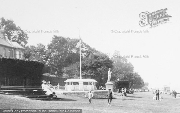 Photo of Cowes, The Green 1913