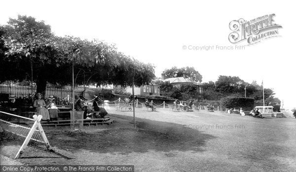 Photo of Cowes, The Green, Umbrella Tree 1913