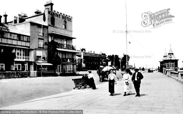 Photo of Cowes, The Parade 1908