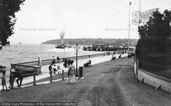 Photo of Cowes, The Pier 1908