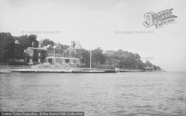Photo of Cowes, The Royal Yacht Squadron 1908
