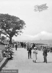 The Seafront 1923, Cowes