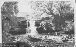 Burtree Falls c.1955, Cowshill