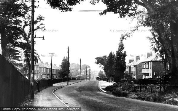 Photo of Coxhoe, The Avenue c.1955