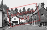 The Square 1954, Cranborne
