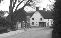 Village 1939, Cranborne