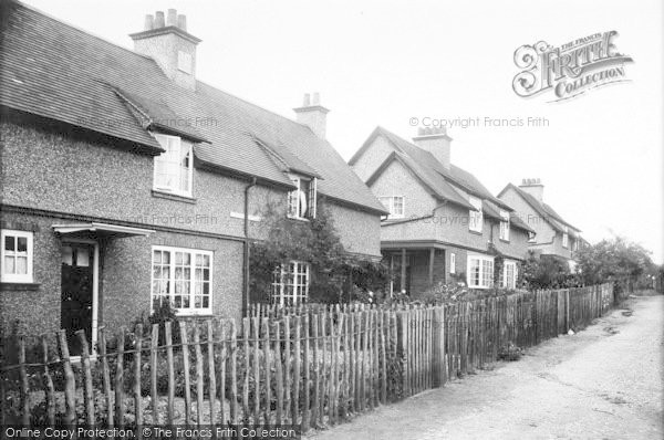 Photo of Cranbrook, Victoria Cottages 1913