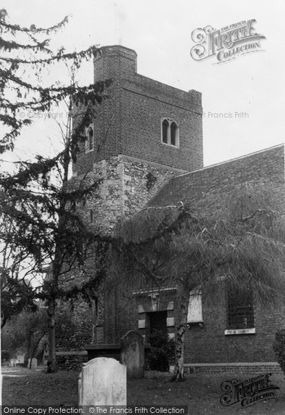 Photo of Cranford, St Dunstan's Church c.1960 