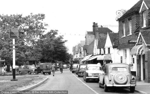 Photo of Cranleigh, High Street And Onslow Arms 1960