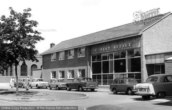 Photo of Cranleigh, High Street And Post Office c.1960
