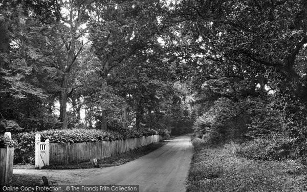 Photo of Cranleigh, Knowle Lane 1928