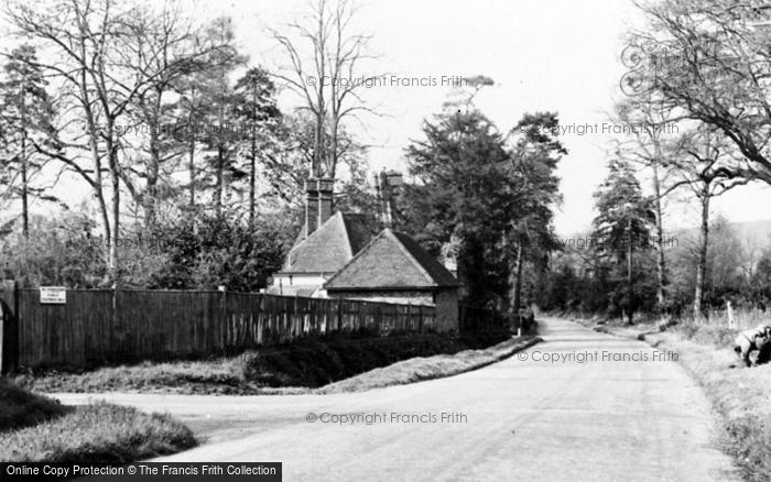 Photo of Cranleigh, Knowle Lane c.1955