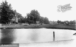 On The Common 1904, Cranleigh