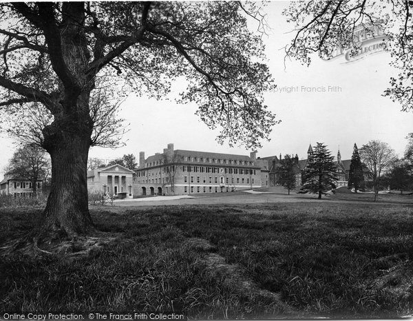 Photo of Cranleigh, School 1929