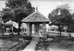 The Fountain 1906, Cranleigh
