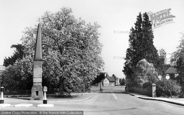 Photo of Cranleigh, The Obelisk, Horsham Road c.1955