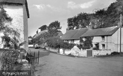 The Village 1935, Crantock