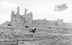 Dunstanburgh Castle c.1950, Craster