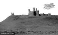 Craster, Dunstanburgh Castle c1960