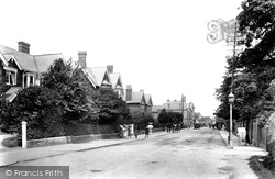 Brighton Road 1907, Crawley