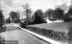 Main Road c.1960, Crawley Down