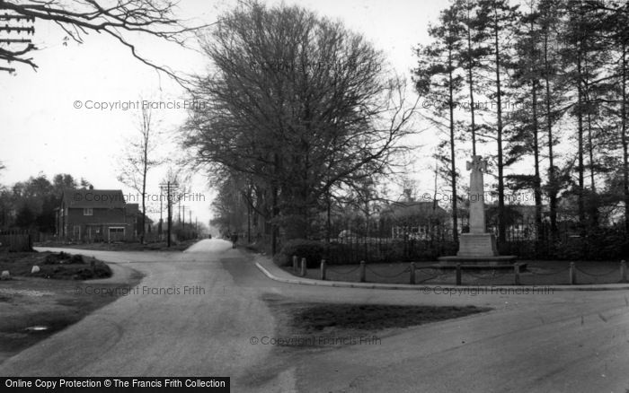 Photo of Crawley Down, The Memorial c.1960