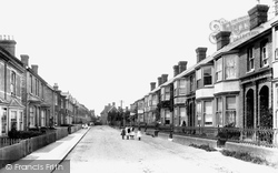 East Park 1907, Crawley
