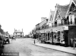 High Street 1905, Crawley