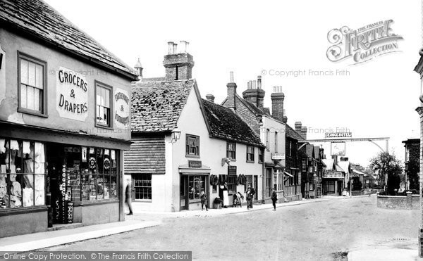 Photo of Crawley, High Street And George Hotel 1905
