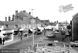 Crawley, High Street c1965