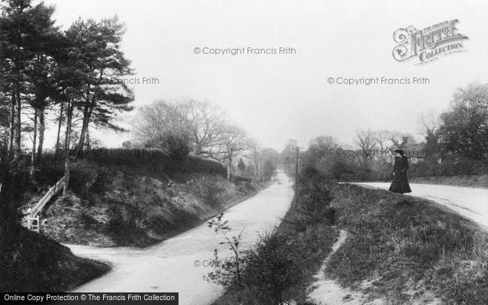 Photo of Crawley, Hog's Hill 1905
