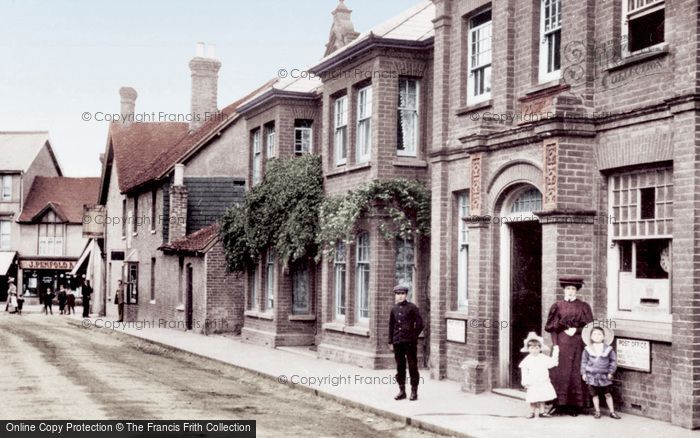 Photo of Crawley, Post Office Road 1907