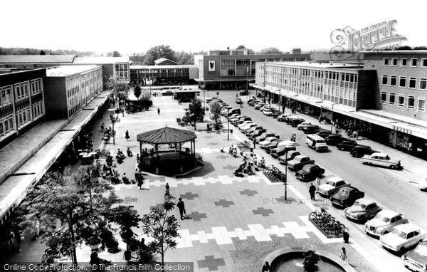 Photo of Crawley, Queen's Square c.1960