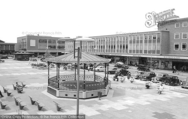 Photo of Crawley, Queen's Square c.1965