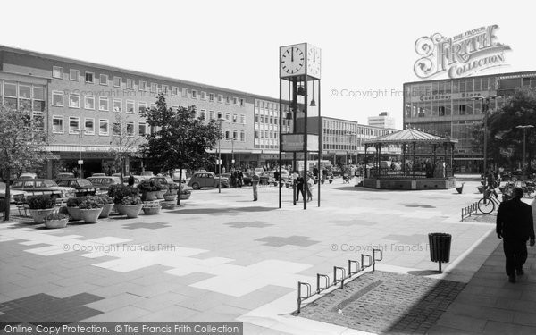 Photo of Crawley, Queens Square c1965