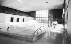 Swimming Baths c.1965, Crawley