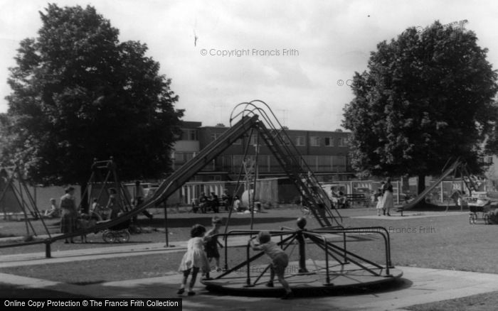 Photo of Crawley, The Recreation Centre c.1960