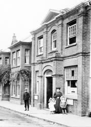 Townsfolk At The Post Office 1907, Crawley
