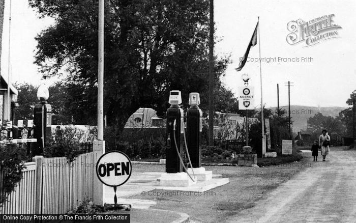 Photo of Crays Hill, Filling Station c.1955