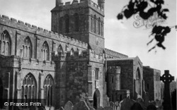 Church Of The Holy Cross c.1955, Crediton