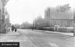 Main Road c.1955, Creswell