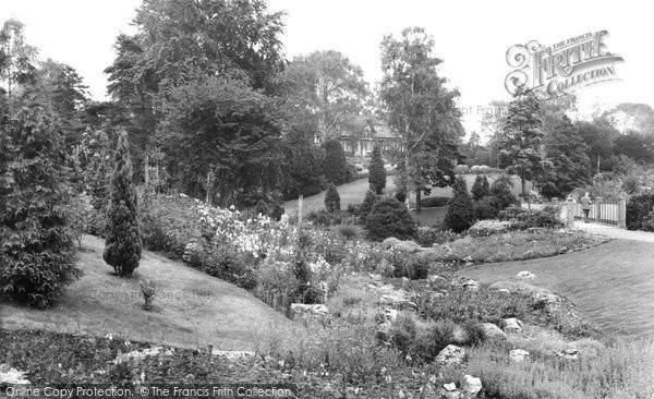 Photo of Crewe, Queen's Park c.1960