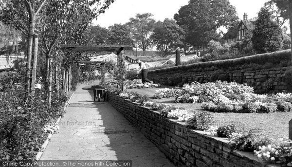 Photo of Crewe, Queen's Park, Coronation Walk c.1950