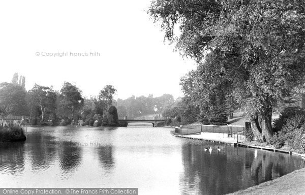 Photo of Crewe, Queen's Park, The Lake And Bridge c.1950