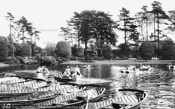Photo of Crewe, The Boating Lake, Queen's Park c.1960