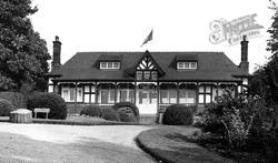 The Pavilion, Queen's Park c.1950, Crewe